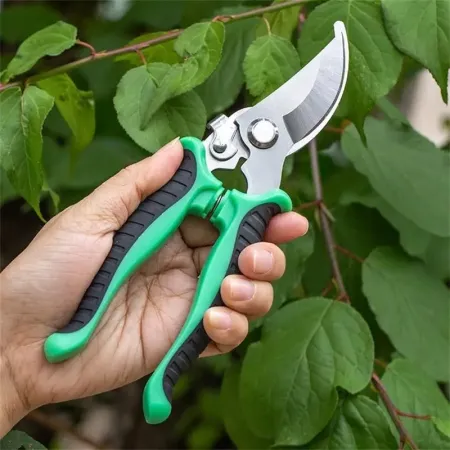 pruner-garden-scissors-professional-sharp-bypass-pruning-shears-tree-trimmers-secateu_3